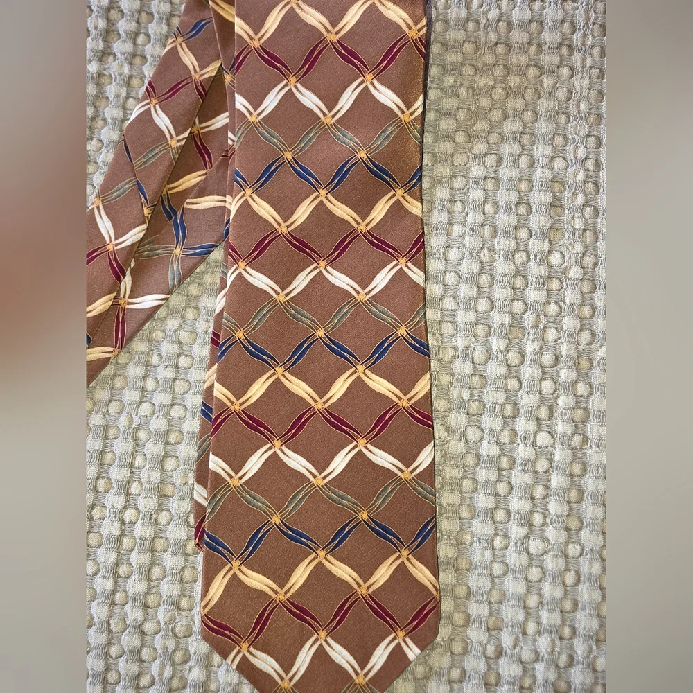 Bill Blass Black Label  Brown Designer Silk Necktie Floral Geometric Print